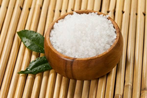 تصویر 4 از نمک خوراکی دانه درشت‌ با کیفیت برتر و خالص